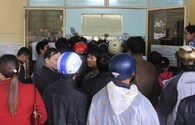 Quảng Trị: Lo bị sát hạch, người dân ùn ùn kéo nhau đi đổi giấy phép lái xe