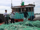 Tàu Trung Quốc phá ngư lưới cụ của 4 tàu cá Việt Nam