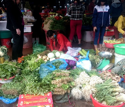 Giá rau củ đầu năm tại Quảng Trị tăng 'chóng mặt'
